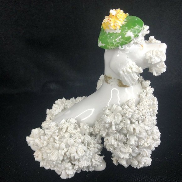 2 Vintage White Porcelain Spaghetti Poodle Dogs Wearing Green Beret Hat Figurine - Picture 9 of 12